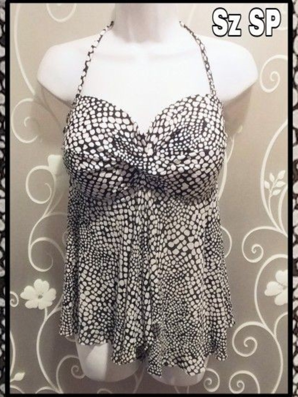 WOMENS TANKINI SWIM TOP SZ SP (SMALL PETITE)